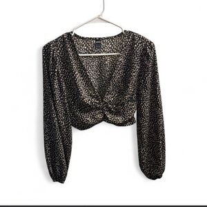 SHEIN Long Sleeve Crop Top, V Neck
XS